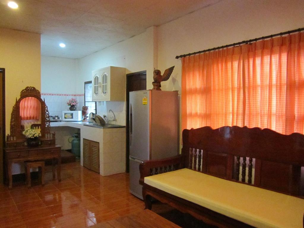 波普托 Baan Sala Lung Dam酒店 外观 照片
