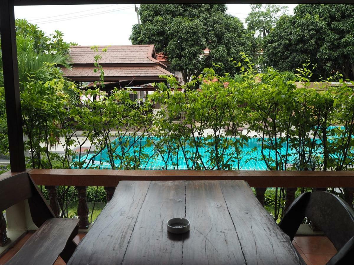 波普托 Baan Sala Lung Dam酒店 外观 照片